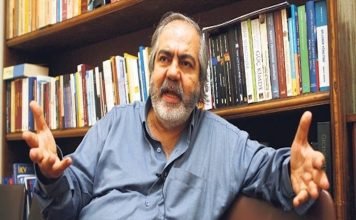 Int’l community should publicize legal status of jailed Turkish journalists, Altan says