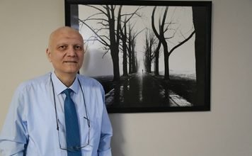Turkish professor diagnosed with cancer denied passport although acquitted of all charges