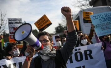 Court releases 2 Boğaziçi students from pre-trial detention in case involving Kaaba poster