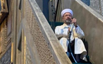 Diyanet pens different texts for Friday sermons in Turkey and abroad on 6th anniversary of failed coup