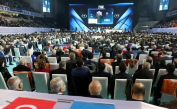 21,495 people fined for violating pandemic curfew in a week as AKP continues its jam-packed meetings