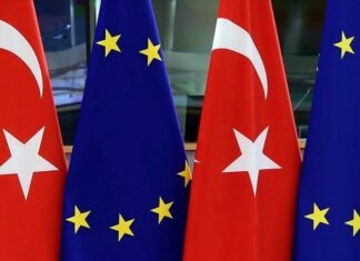 Backsliding in democracy continues in Turkey, European Commission says
