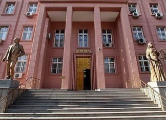 War of high courts: Appeals judges defy ruling to release MP, file criminal complaints against top judges