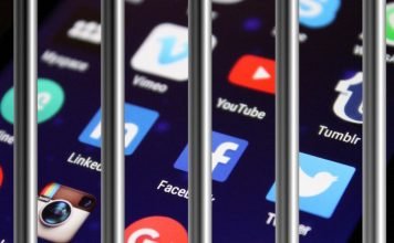 Erdoğan signs controversial media law critics say will stifle free speech