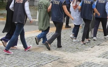 Turkish authorities detain 16 people for assisting families of inmates jailed on Gülen movement links