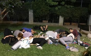 6 university students spending night in Turkish park to protest high housing prices detained