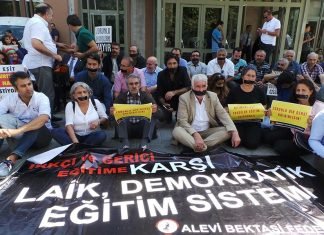 Alevi organizations call on Turkish authorities to abolish compulsory religious classes and recognize cemevis as houses of worship