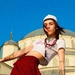 Photographer, model detained for insulting religious values due to photos at Ankara mosque