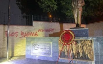 Teenager arrested for spray-painting Atatürk monument in Turkey