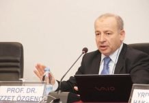 Architect of Turkey’s penal code calls for retrials in Gülen-linked convictions