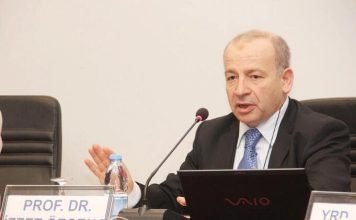 Architect of Turkey’s penal code calls for retrials in Gülen-linked convictions