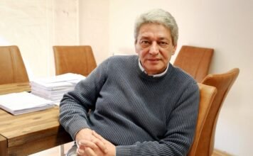 Veteran Turkish journalist known for reports on state repression of Kurds dies at 68