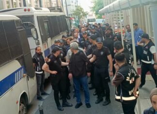 Ex-MP, 5 mayors among 22 arrested in corruption probe targeting Turkish opposition