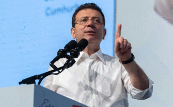 Jailed İstanbul mayor refuses to defend himself in diploma fraud trial after courtroom dispute