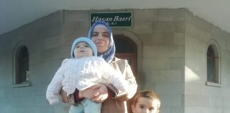 Turkish teacher jailed with 20-month-old after top court upholds Gülen-linked sentence