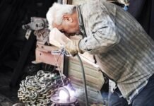 Job seekers over 60 rise 19 percent in Turkey as retirees struggle to survive