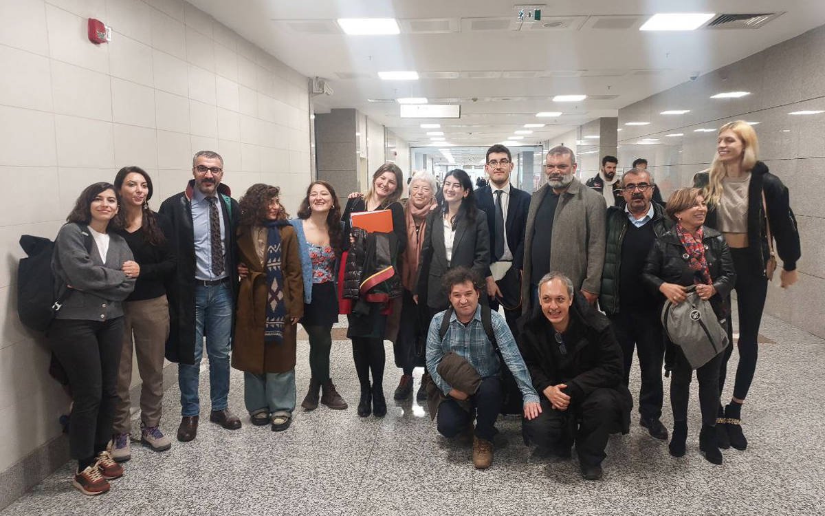 Turkish prosecutor seeks up to 10 years for journalists over terrorism links