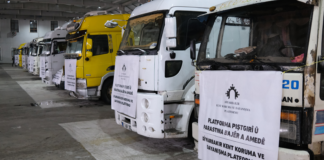 Turkey again blocks aid convoy for Kurds in Syria, NGO says