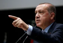 Erdoğan slams secularism manifesto signed by 168 public figures