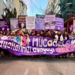 Thousands march in İstanbul for Women’s Day despite ban