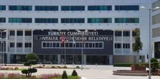 29 detained in probes linked to Antalya municipality in continuing crackdown on main opposition