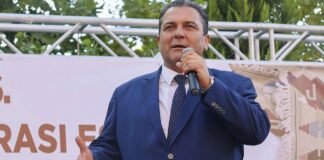 Turkey detains 8 people in 2 operations targeting CHP-run municipalities