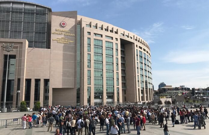İstanbul Courtroom