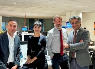 Turkish court sentences 3 journalists over TV commentary