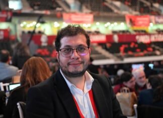 Turkish journalist stands trial over report on governor’s expenditures as trustee