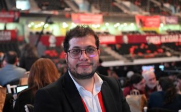 Turkish journalist stands trial over report on governor’s expenditures as trustee