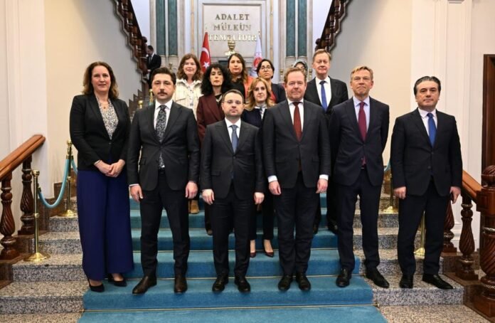 Turkish-Dutch justice ministers