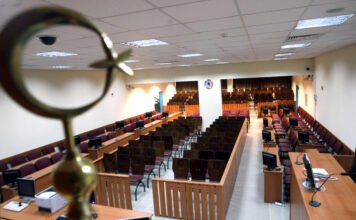 Half of Turks distrust the judiciary, with confidence dropping to 36 percent: survey