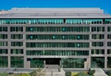 20 detained in probe targeting opposition-run district municipality in İstanbul