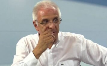 Turkish court sentences veteran journalist to prison over social media posts