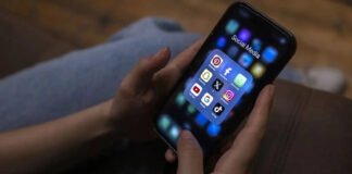 Turkey launches internet crackdown ahead of funerals for shooting victims