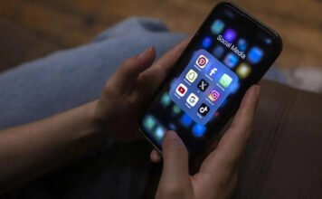 Turkey launches internet crackdown ahead of funerals for shooting victims