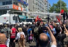 Turkish police fire tear gas to break up protest called by ousted CHP leader in İzmir