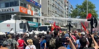 Turkish police fire tear gas to break up protest called by ousted CHP leader in İzmir