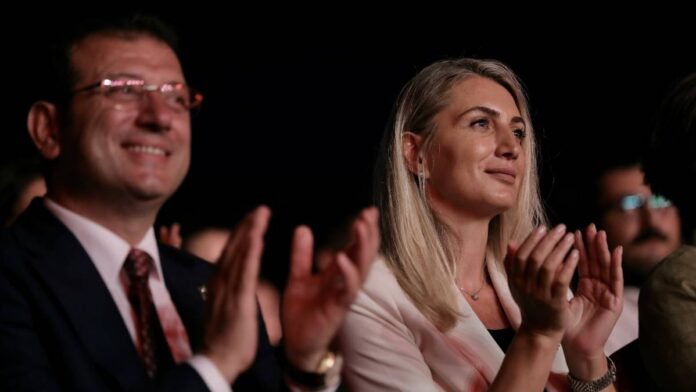 Ekrem-Dilek İmamoğlu
