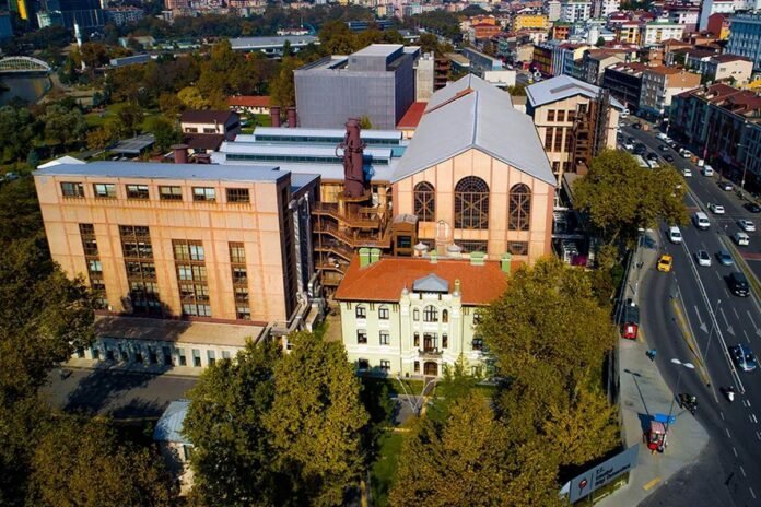İstanbul Bilgi University campus