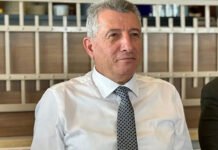 Another CHP mayor detained in western Turkey as crackdown on opposition escalates