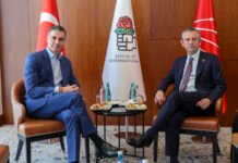Socialist International backs ousted CHP leader, urges court-installed Kılıçdaroğlu to call party vote