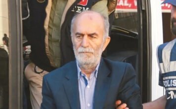 Former governor jailed after top Turkish appeals court upholds conviction over alleged Gülen links