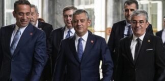 Turkey’s main opposition CHP loses 9 lawmakers from party rolls amid leadership fight