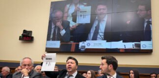 NASA scientist jailed over one dollar bill in Turkey tells US Congress of ordeal