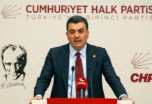 Main opposition says government is planning to shut down CHP, urges party vote before July 25