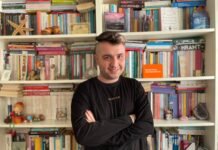 Turkish journalist and LGBTQ rights advocate detained before court hearing
