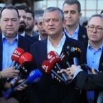 280 former lawmakers quit CHP to back Özel’s new opposition movement