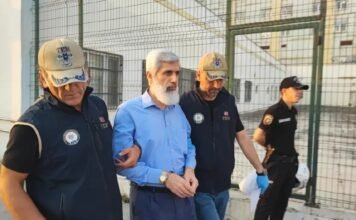 Turkey detains anti-gov’t Islamic preacher, wife in morning raids