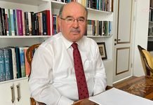 Ruling party co-founder warns of selective targeting of religious groups in Turkey